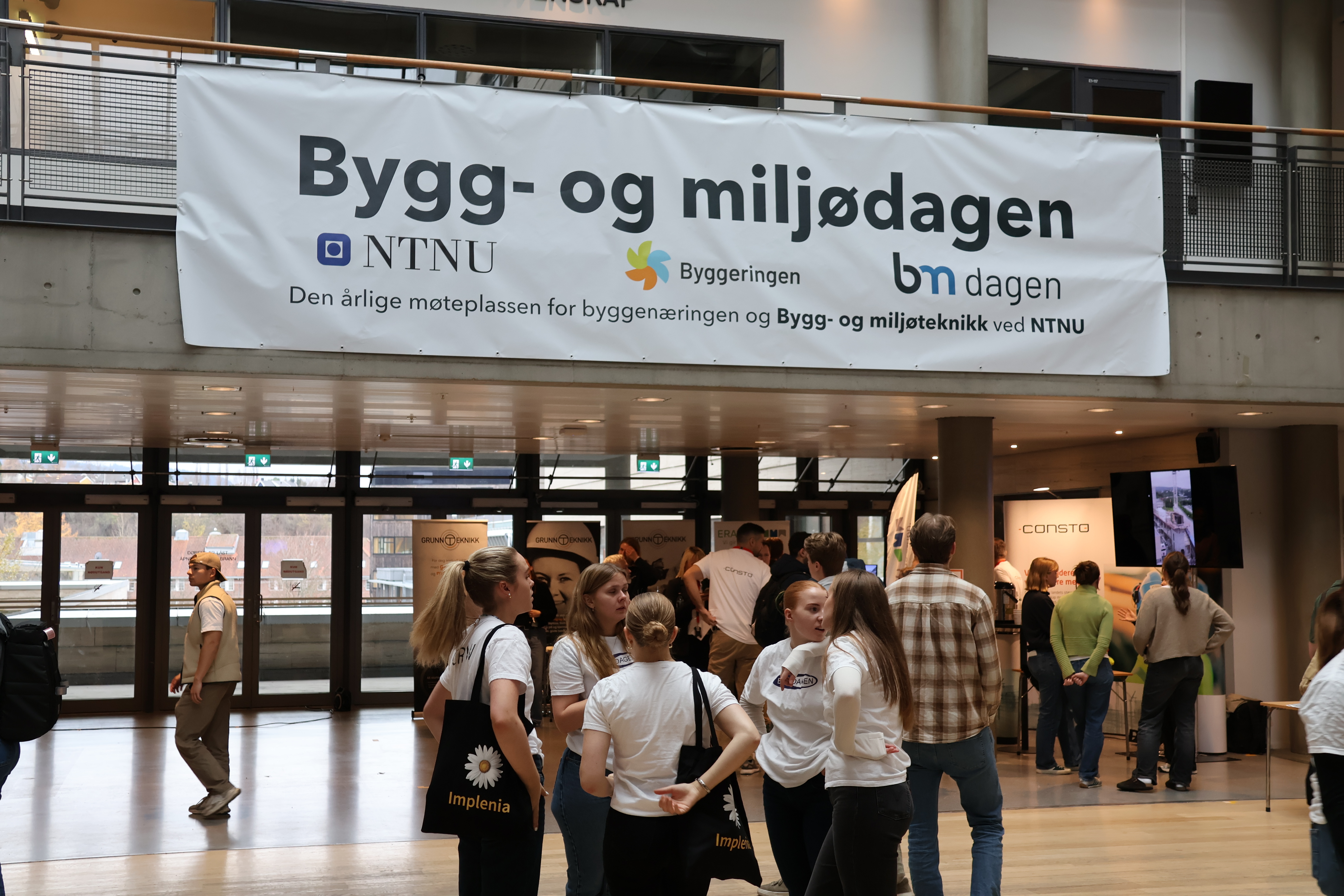 Studentene sier hva som skaper en vellykket stand på BM-dagen!